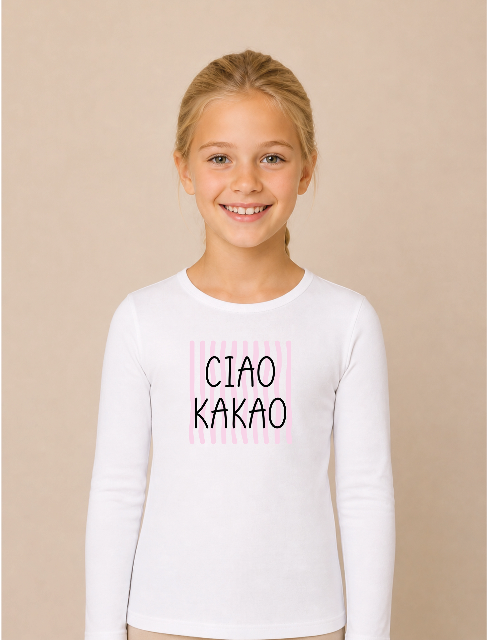 Ciao Kakao Rosa Bügelbild auf weißem Mädchen-Langarmshirt – Front